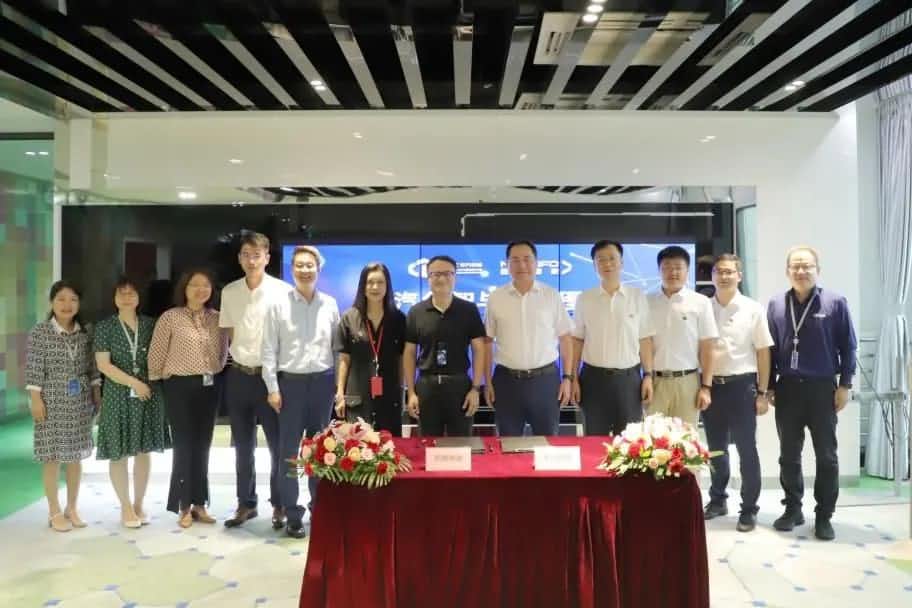 J9集团官网与中汽创智签订战略合作框架协议 集中优势有助于汽车智能化开展
